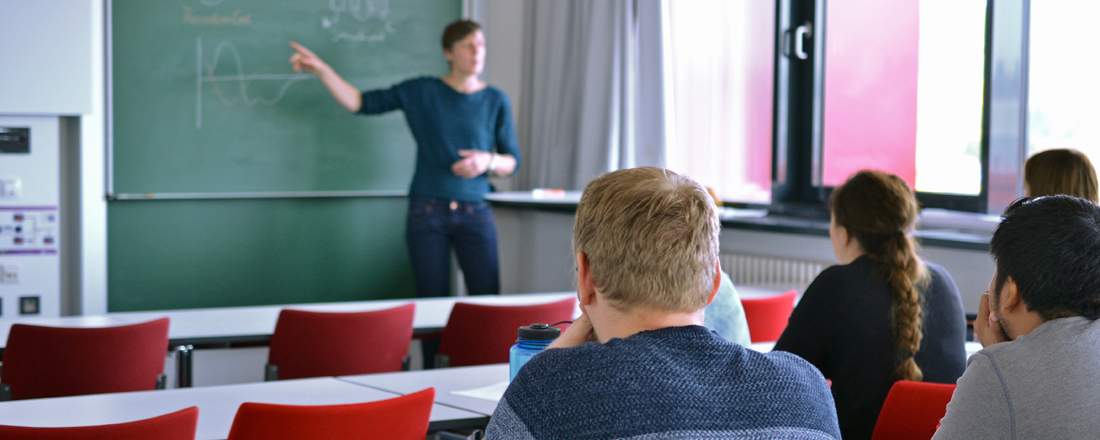 Impressionen aus der Fachgruppe Chemie der Universität Bayreuth.